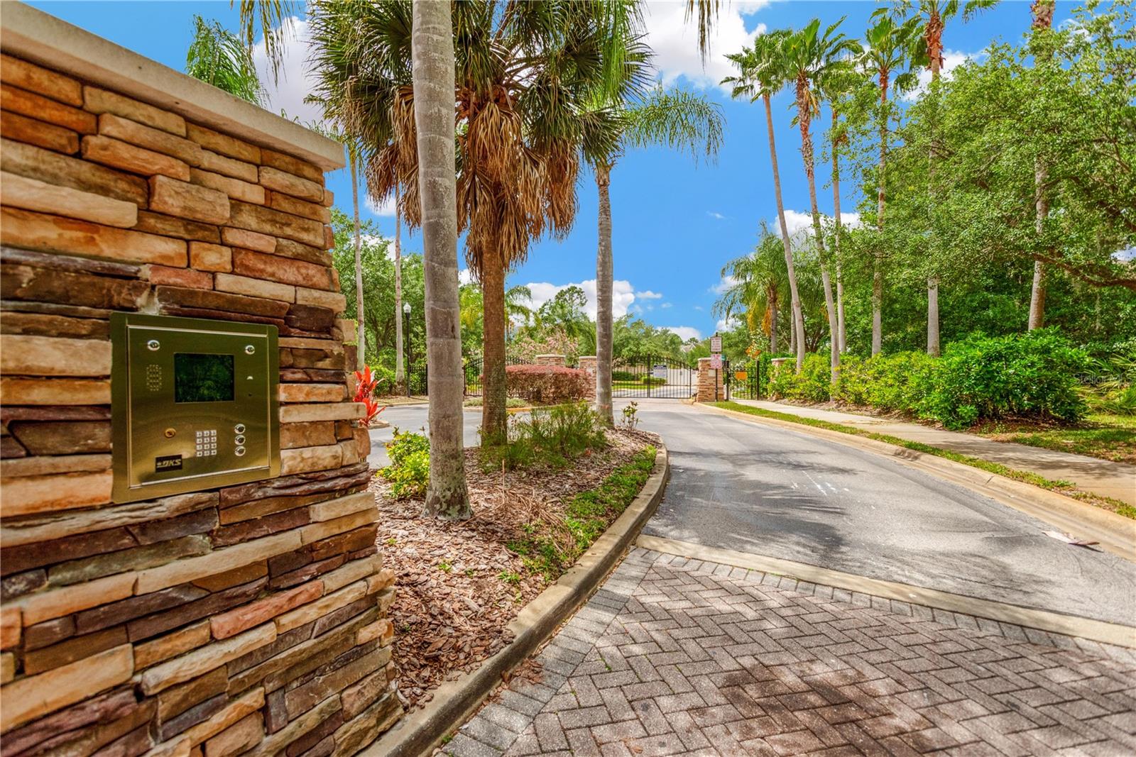 2866 CONCH HOLLOW DR