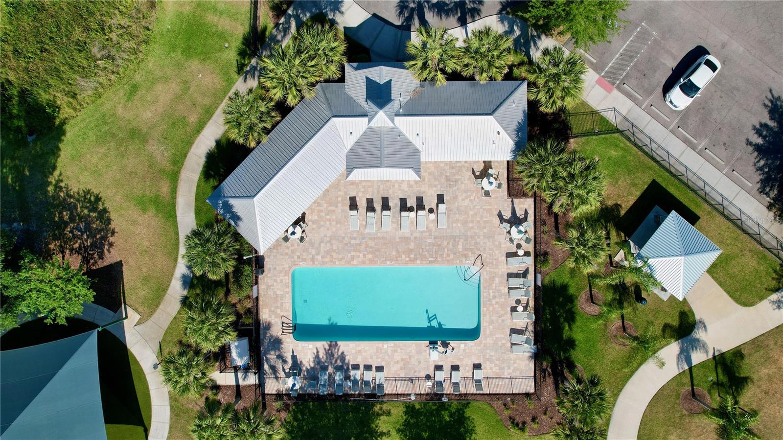 19245 STONE HEDGE DR