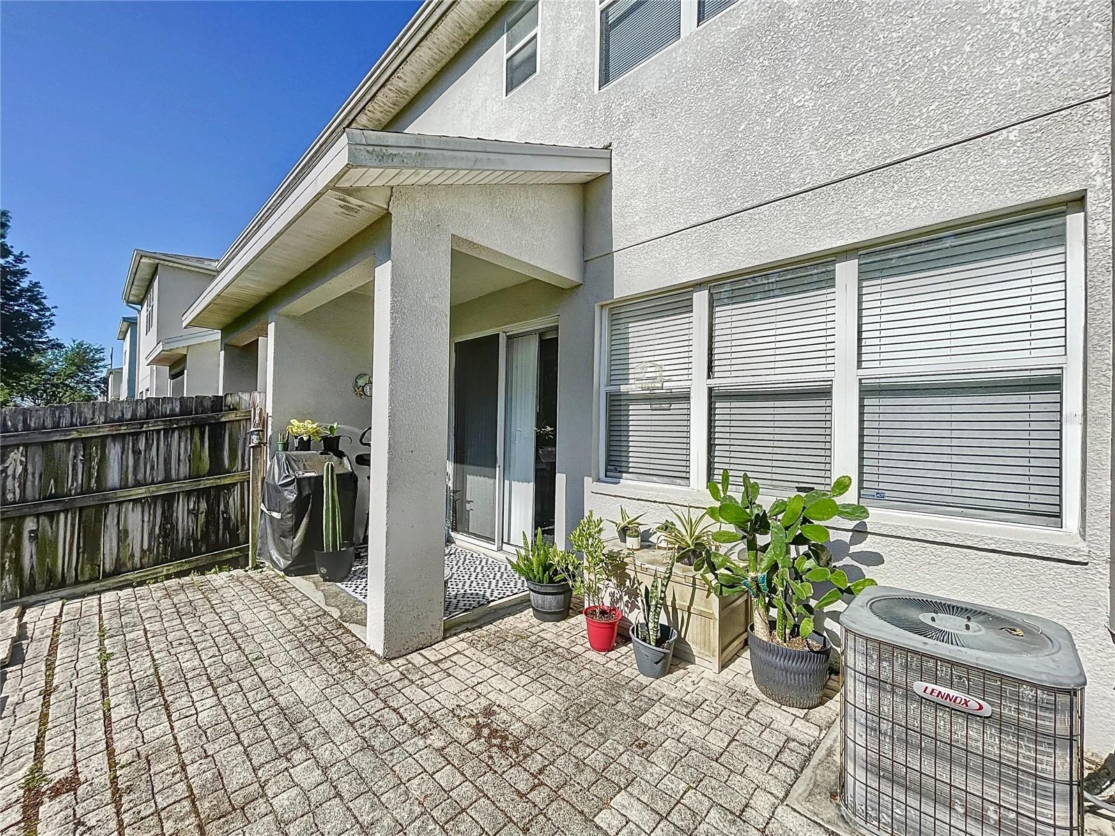 19245 STONE HEDGE DR