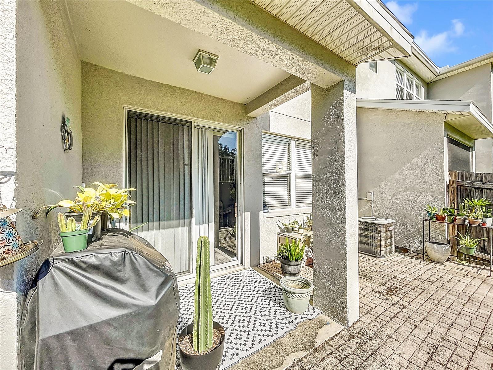 19245 STONE HEDGE DR