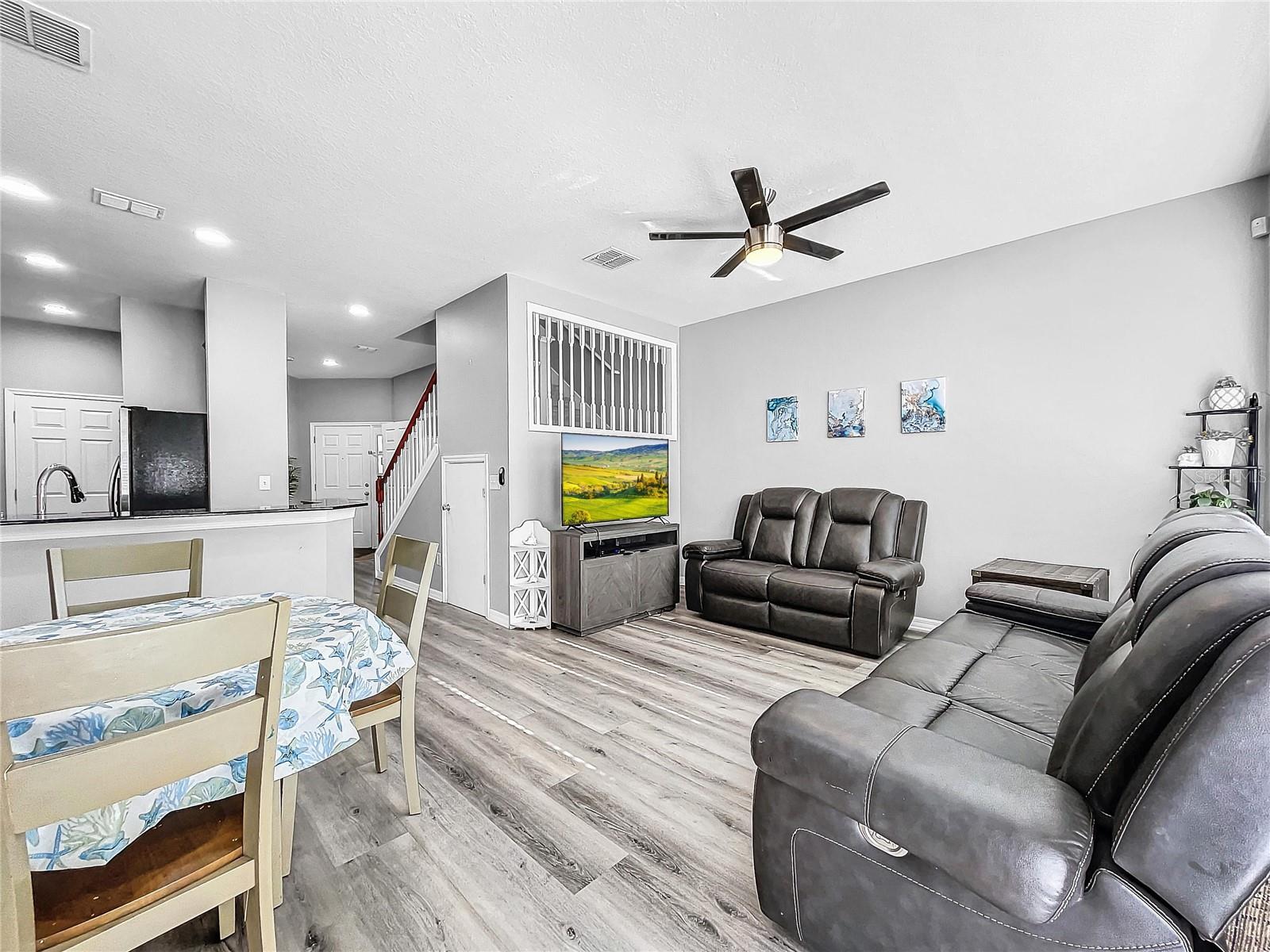 19245 STONE HEDGE DR