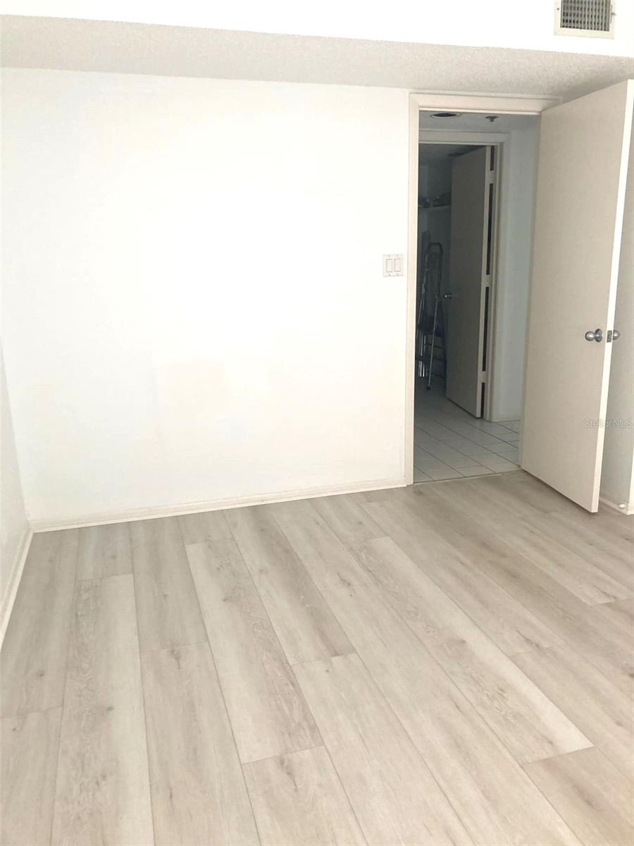 4410 FAIRWAYS BLVD BLVD #607