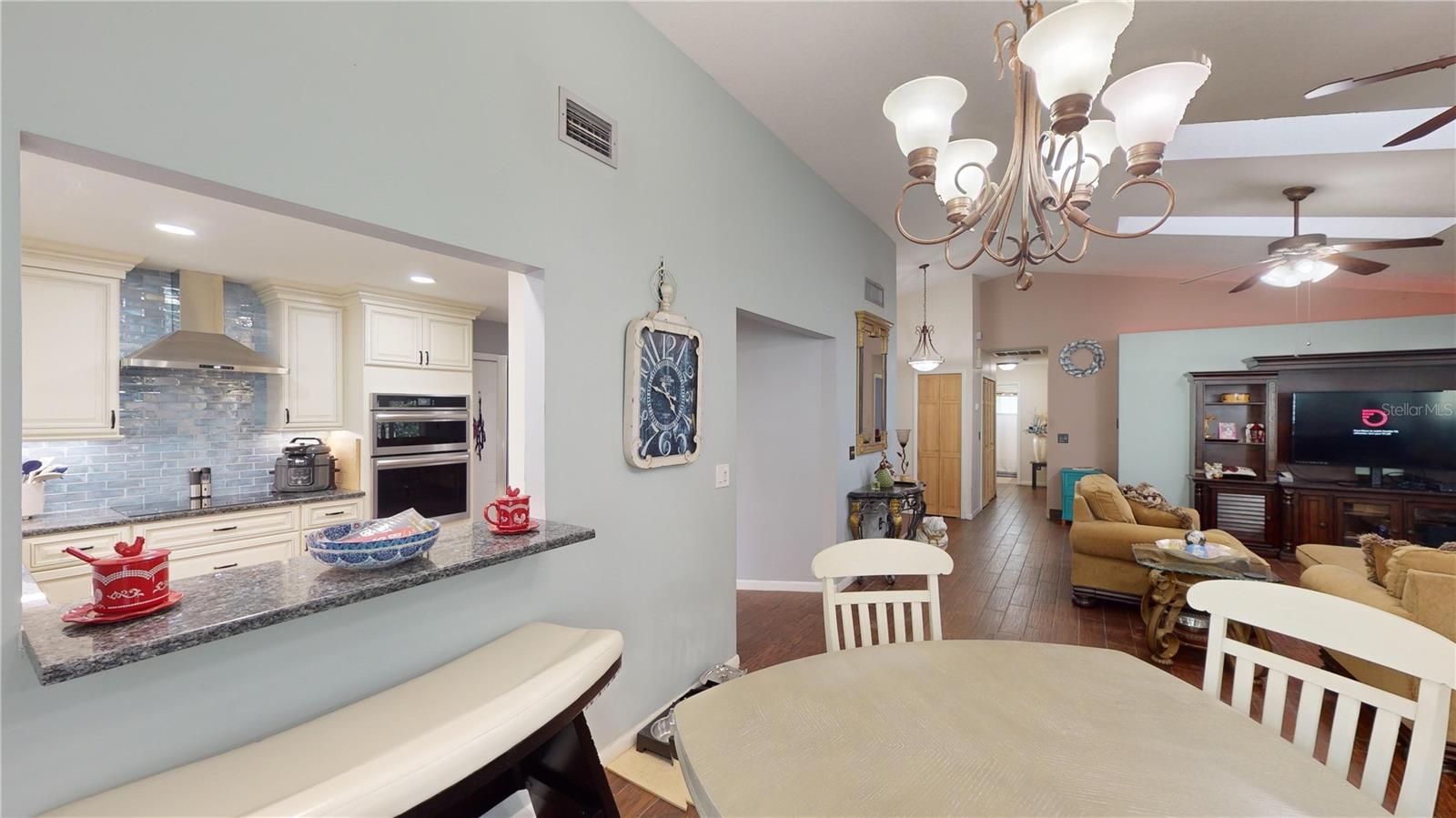 6806 PARADISE BAY WAY