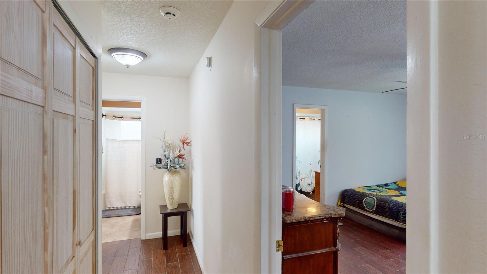 6806 PARADISE BAY WAY