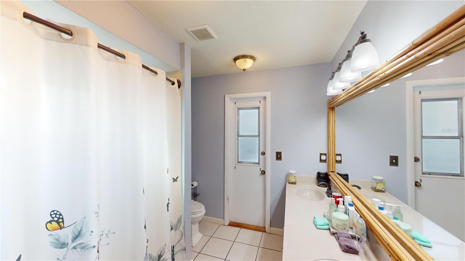 6806 PARADISE BAY WAY