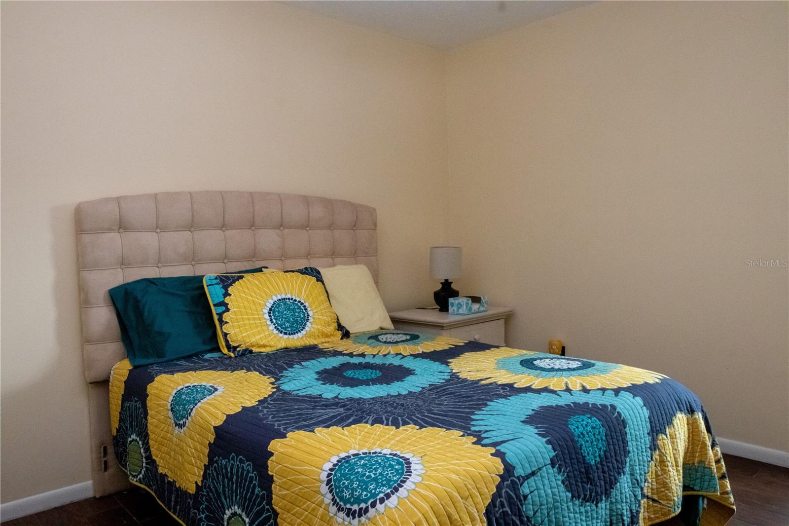 6806 PARADISE BAY WAY