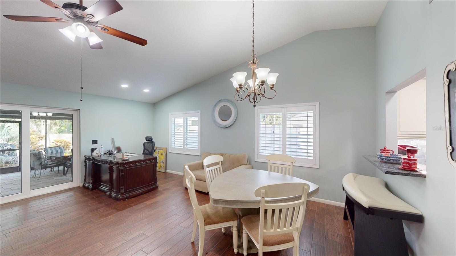 6806 PARADISE BAY WAY