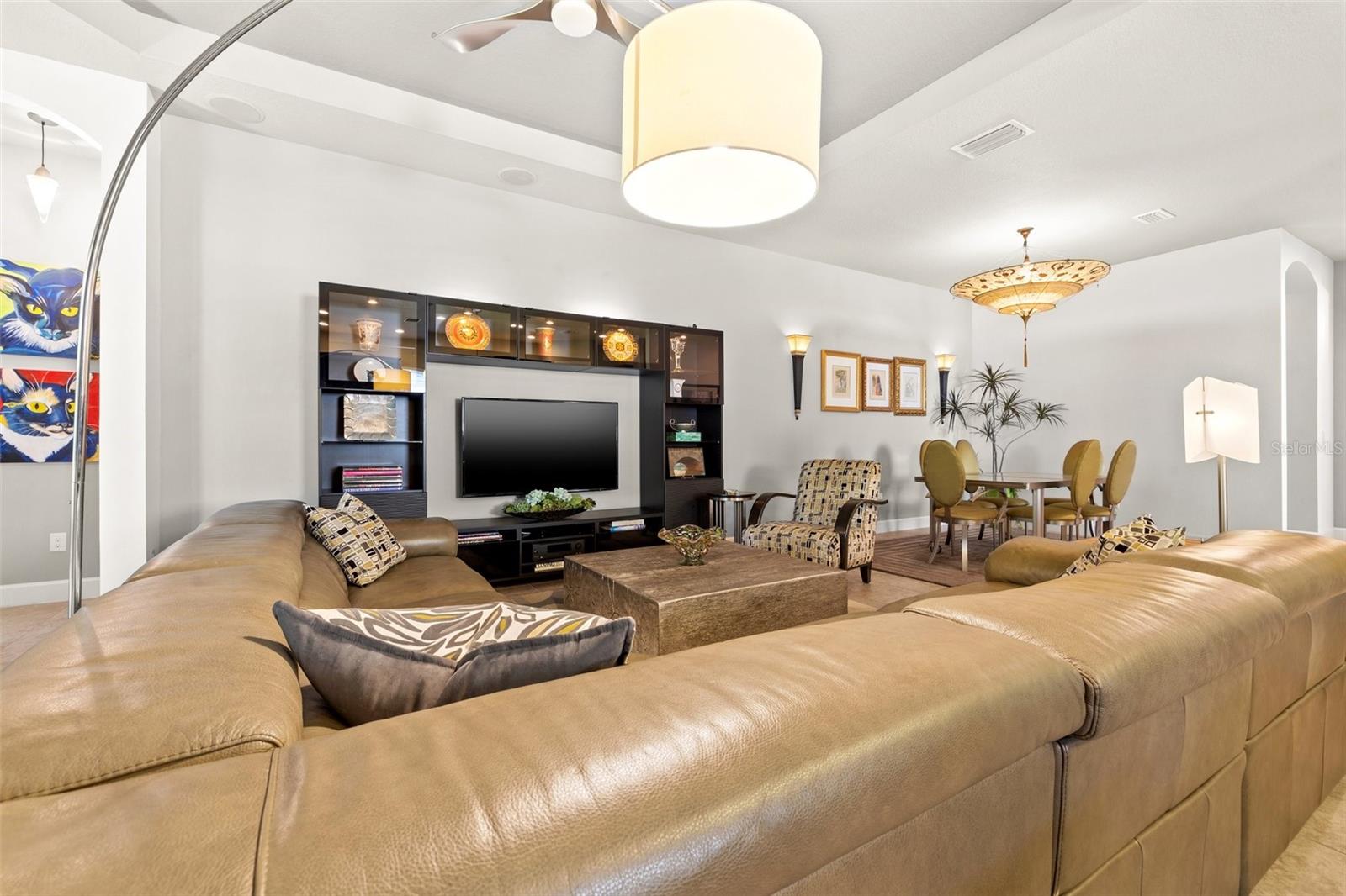 9708 HIGHLAND PARK PL