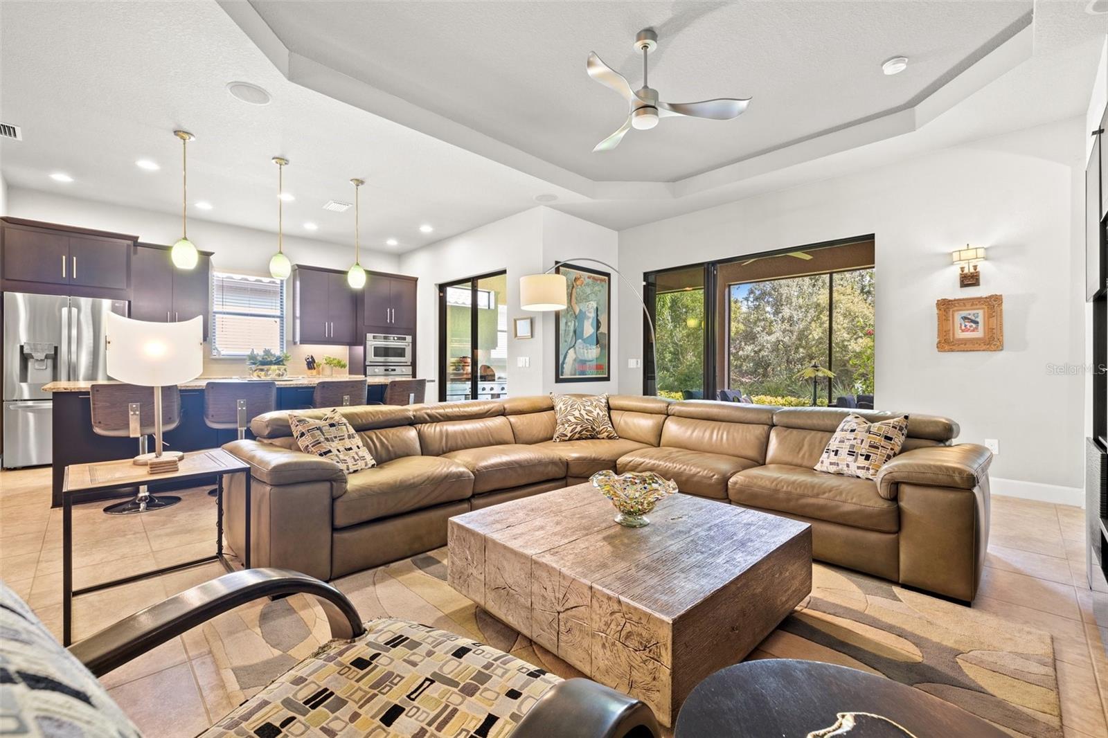 9708 HIGHLAND PARK PL