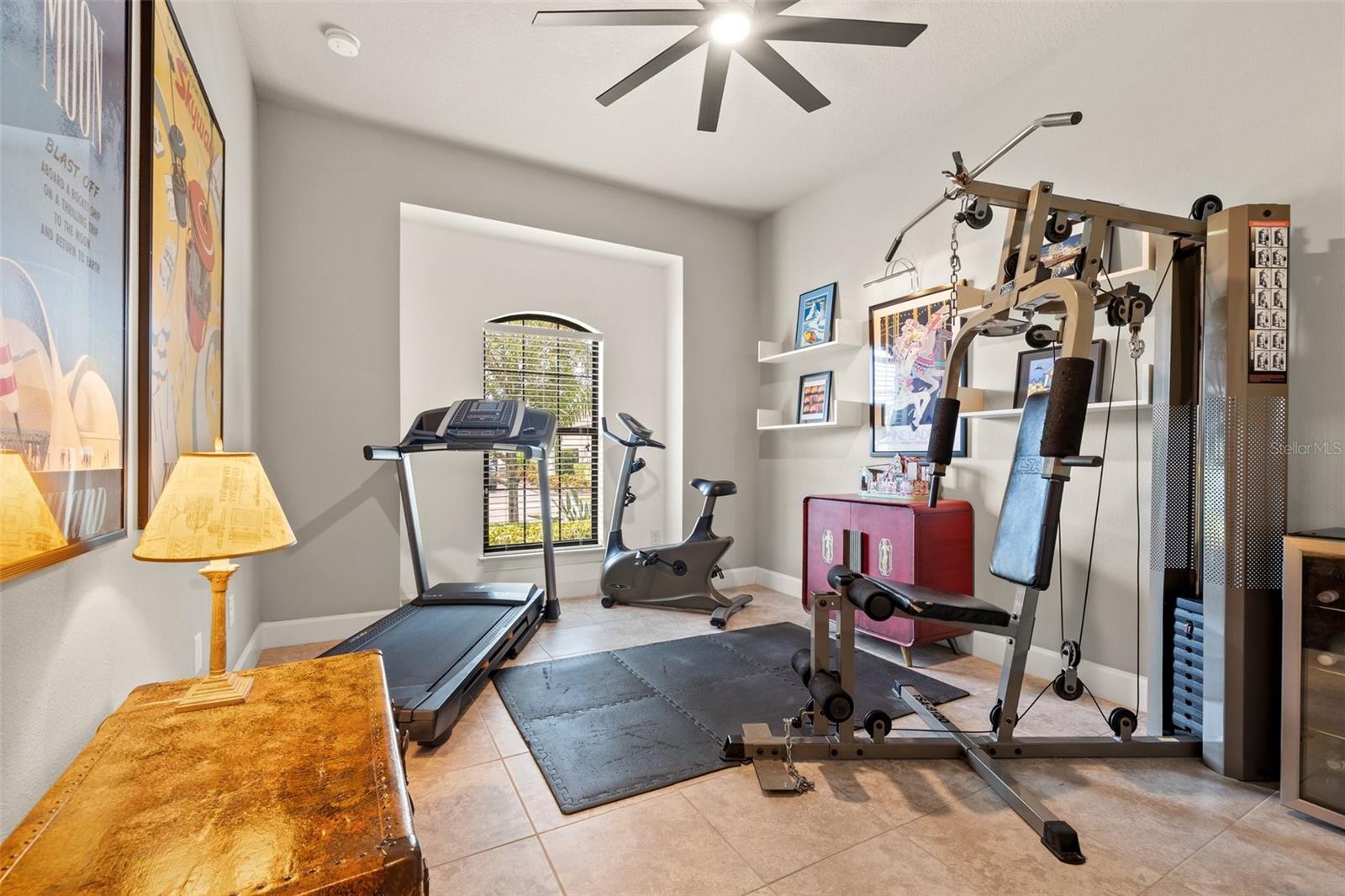 9708 HIGHLAND PARK PL