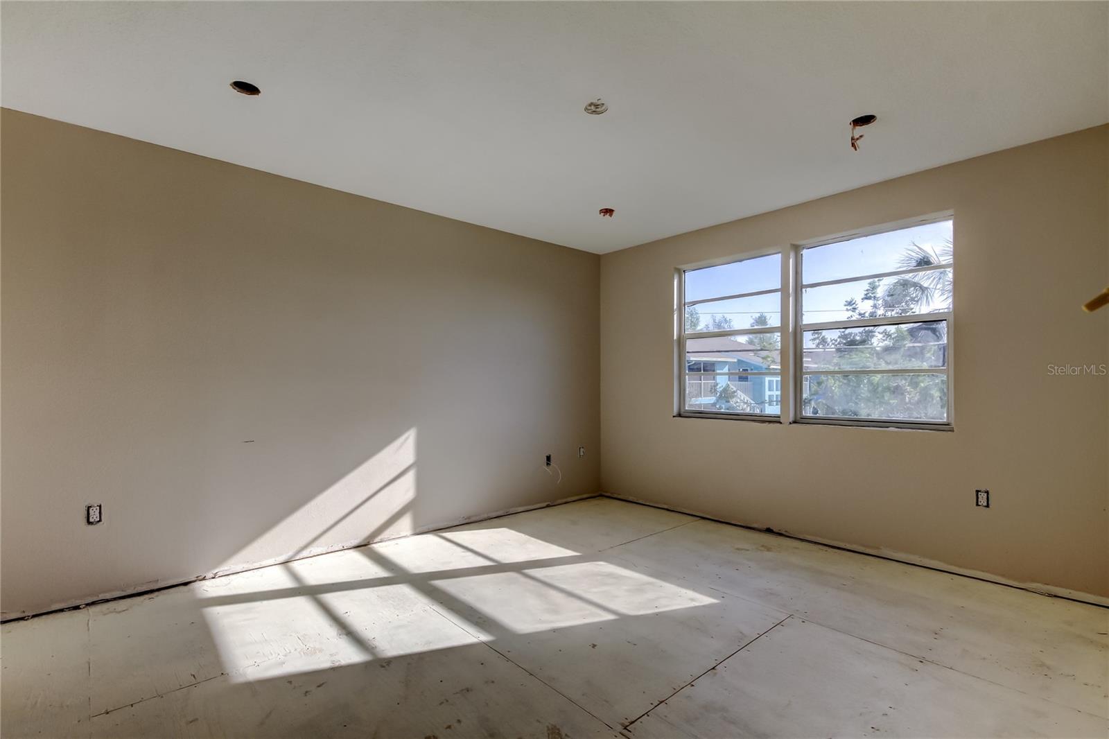 5026 WATER OAK DR #220