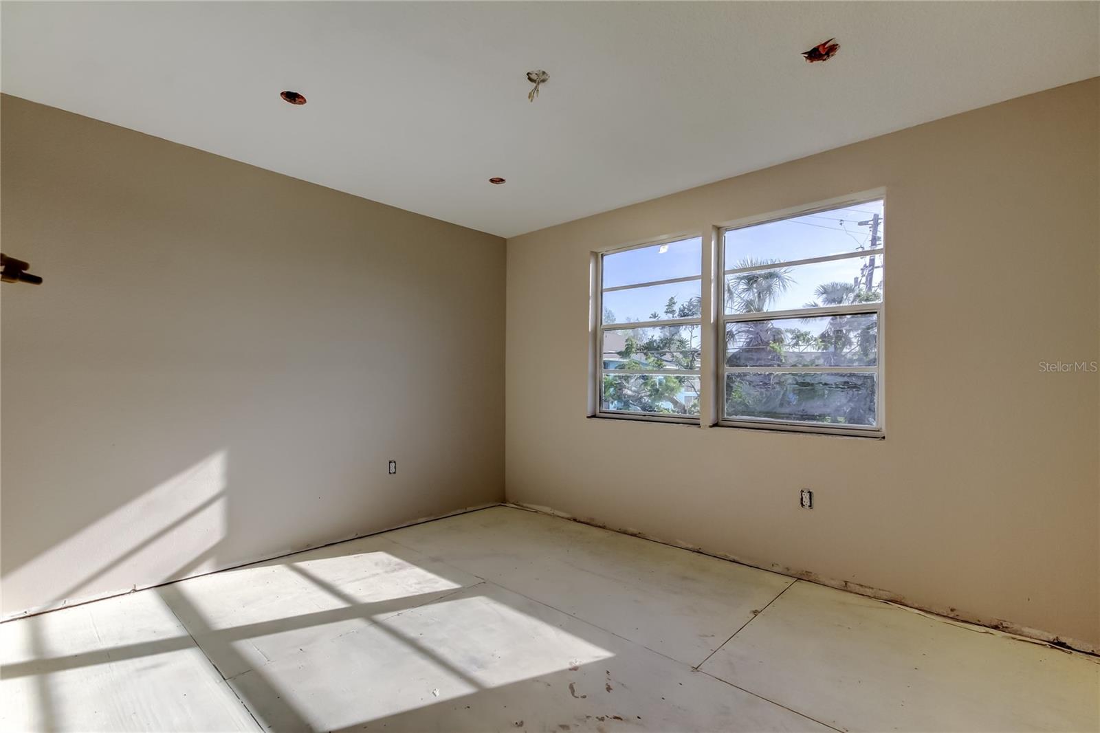 5026 WATER OAK DR #220