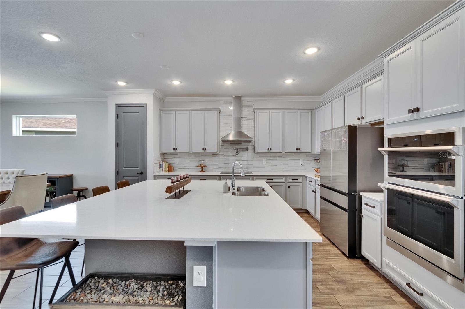 11773 LITTLE RIVER WAY