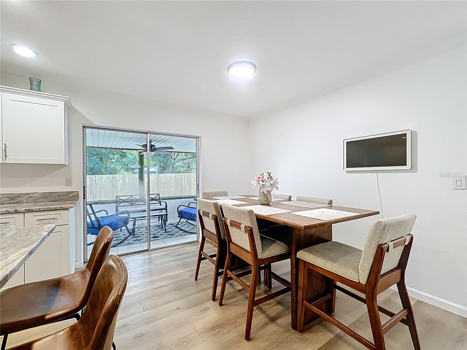 6521 CEDARBROOK DR S