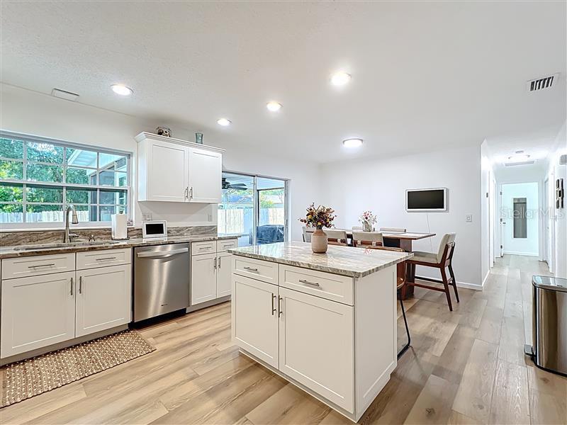 6521 CEDARBROOK DR S