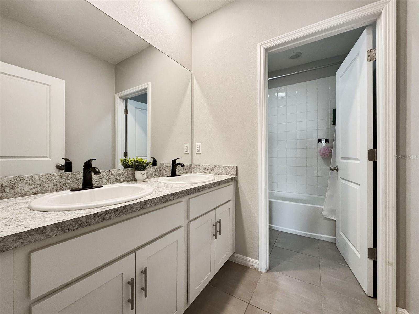 5214 GRANITE DUST PL