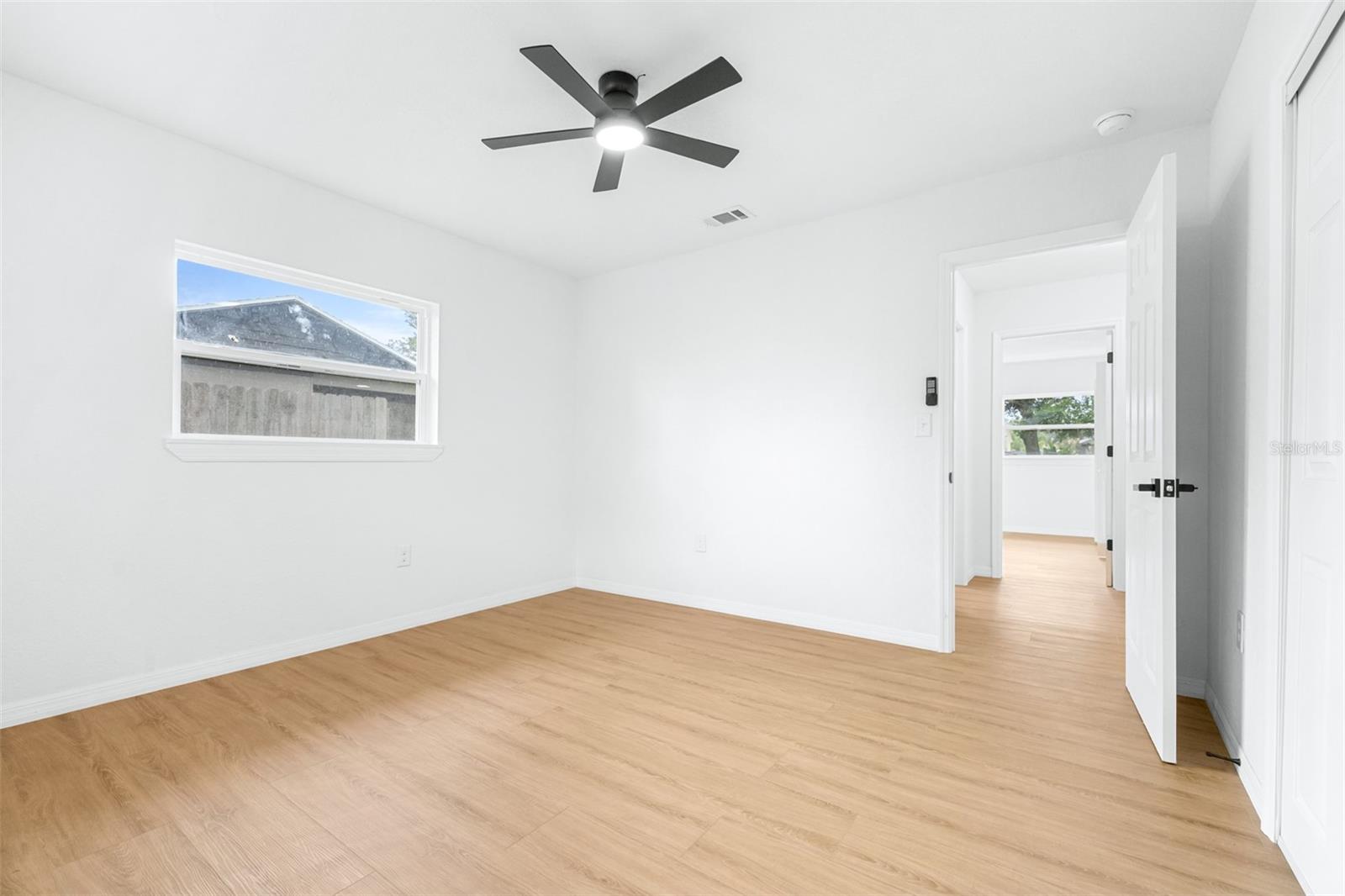 2201 20TH STREET CT W