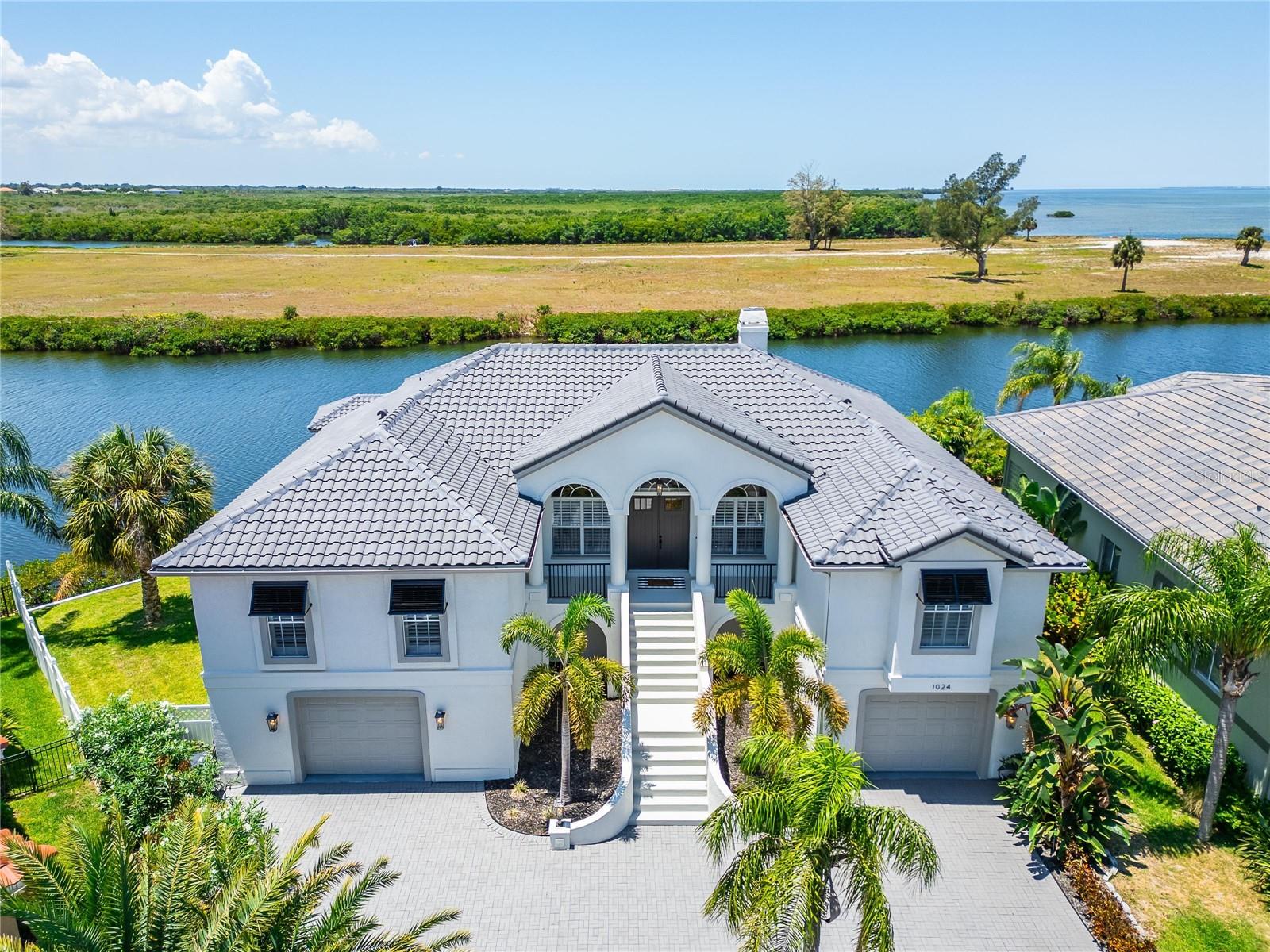 1024 SONATA LN