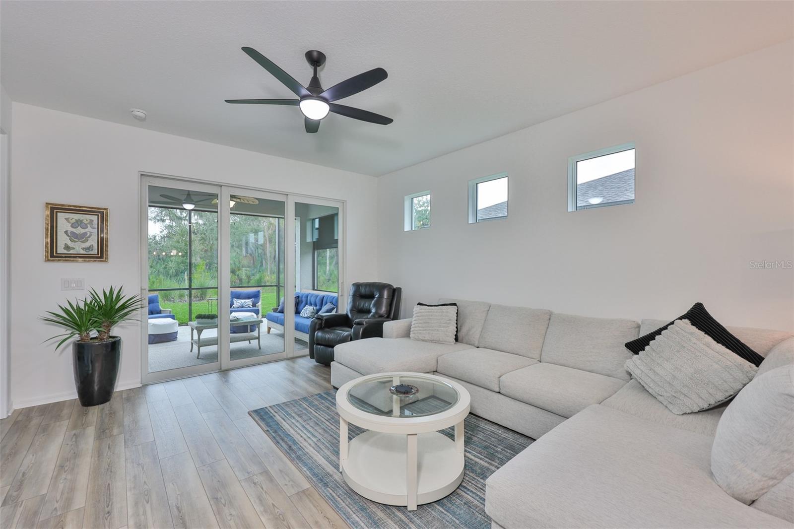 9339 BALLASTER POINTE LOOP