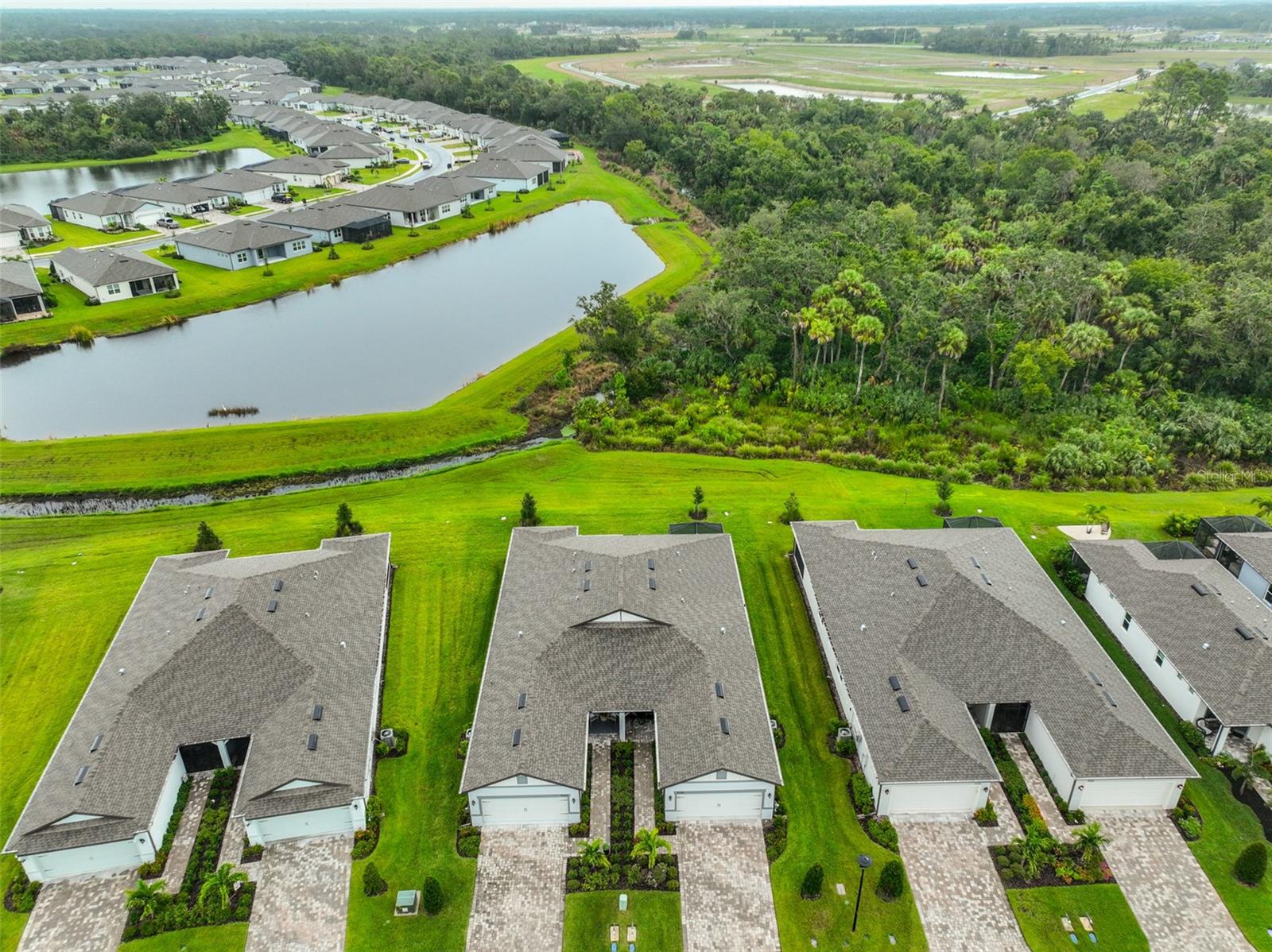 9339 BALLASTER POINTE LOOP