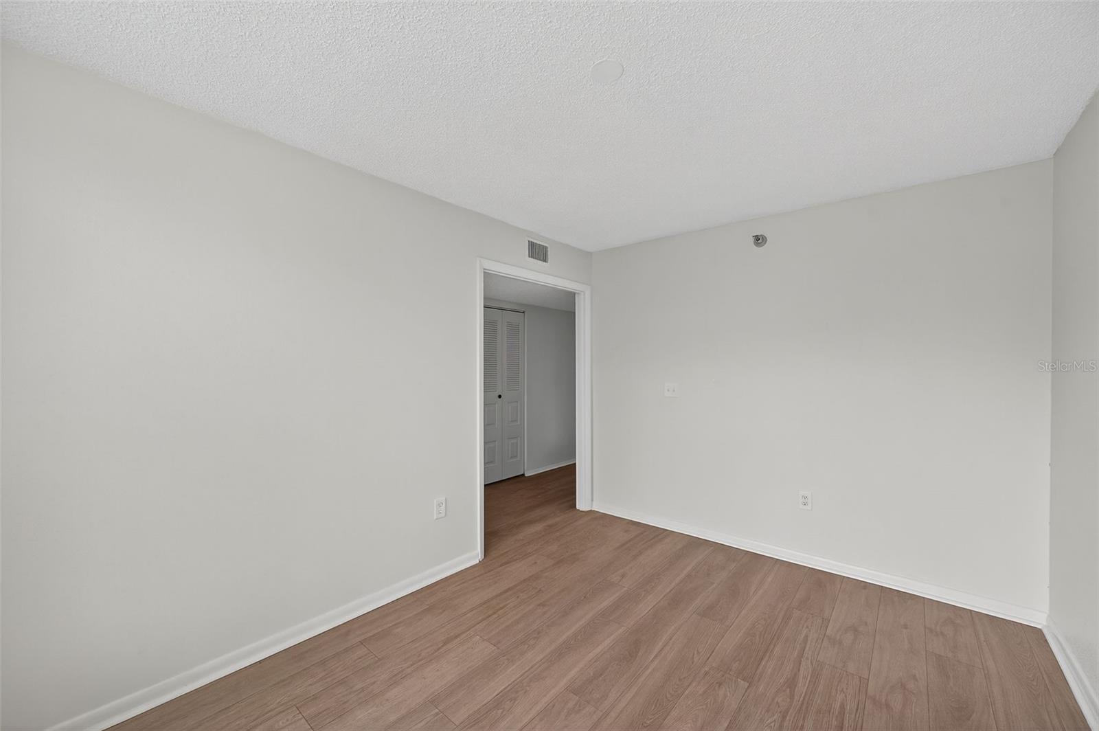 3730 PINEBROOK CIR #408