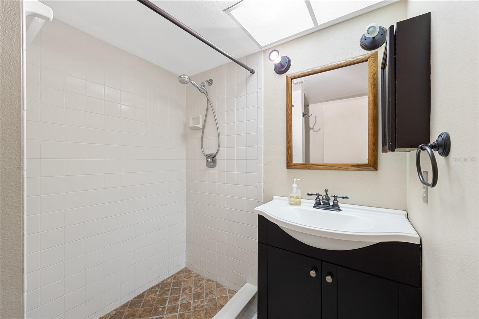 7050 SUNSET DR S #509