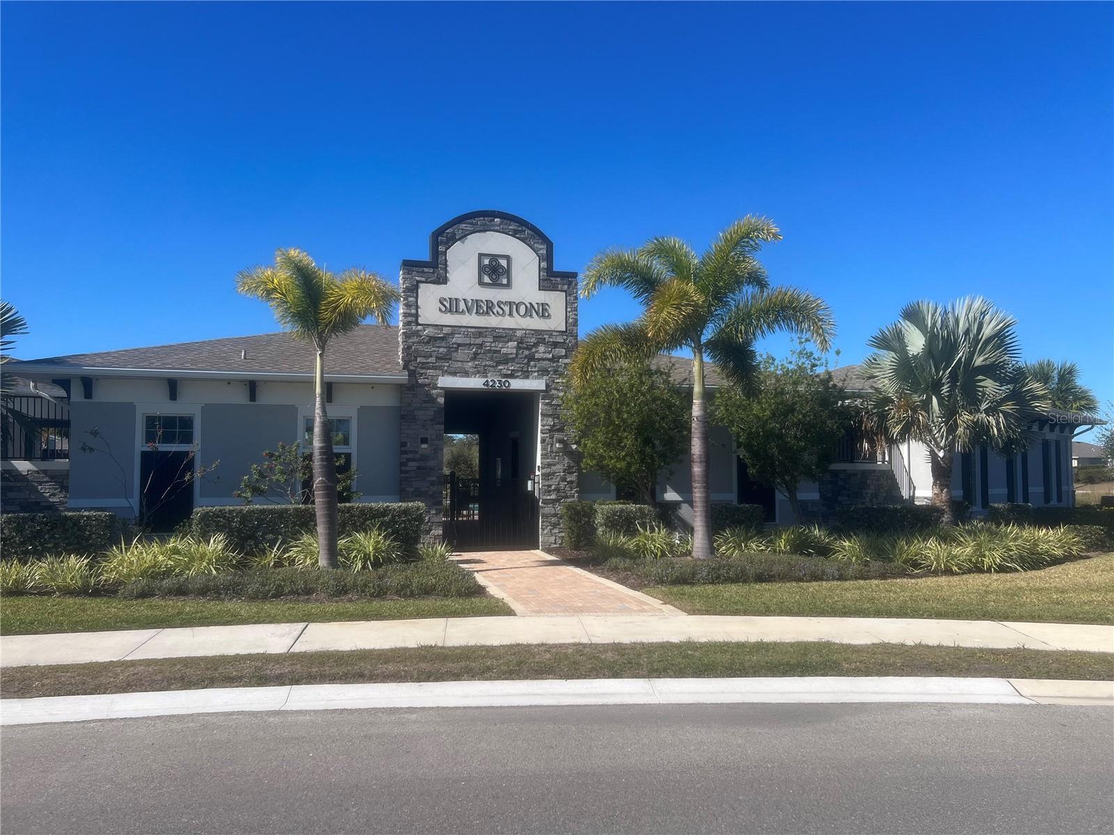 4133 SILVER STRAND TRL