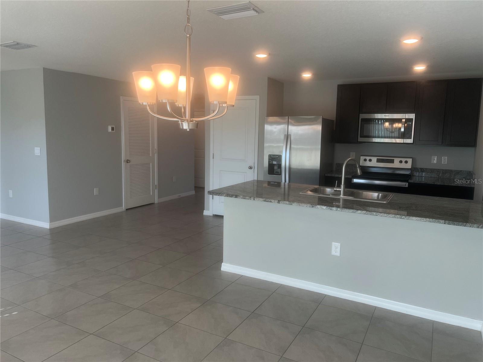 4133 SILVER STRAND TRL