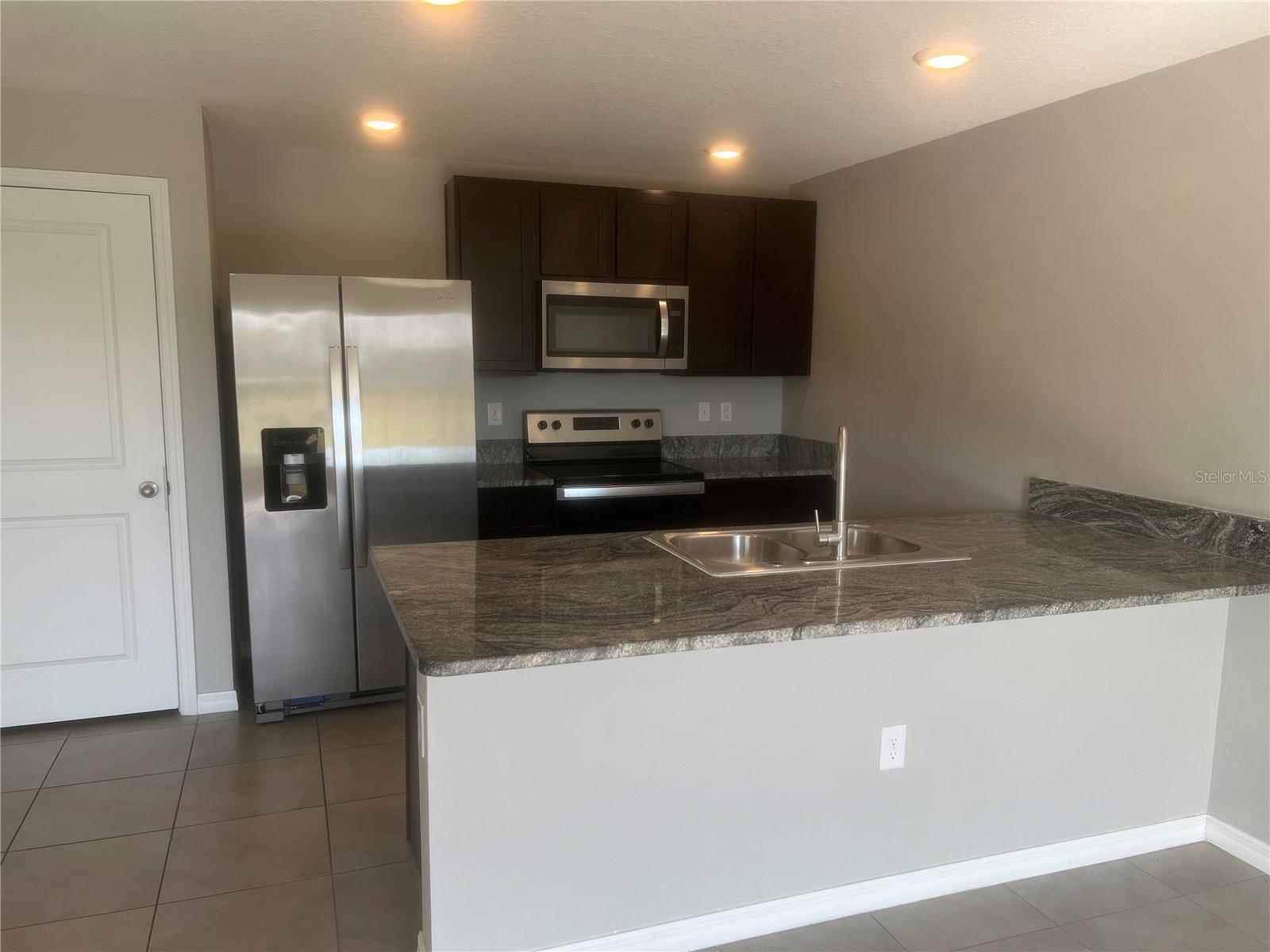 4133 SILVER STRAND TRL