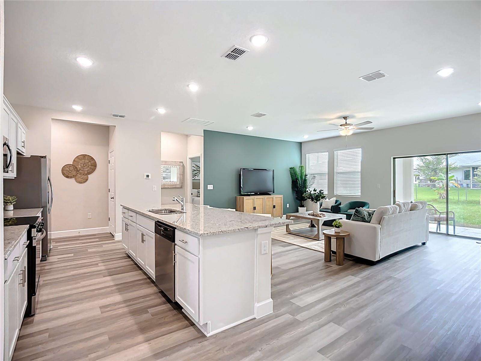 4415 N CRANBERRY BLVD