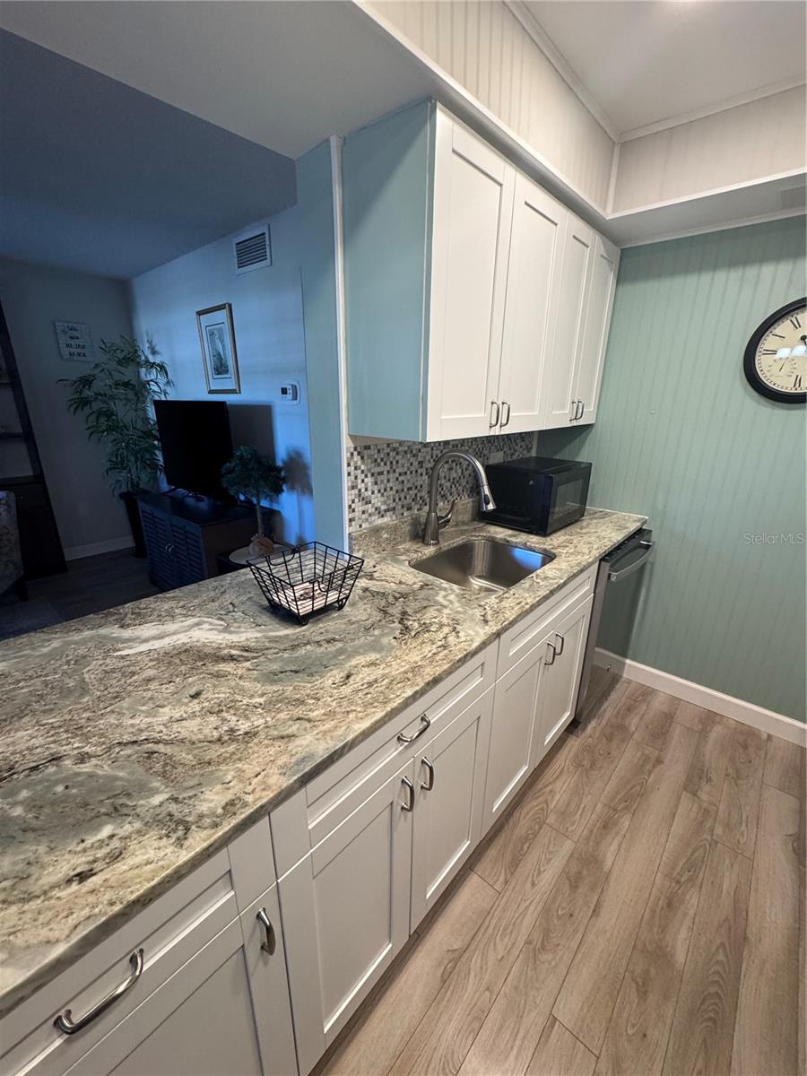 204 47TH AVENUE DR W #125