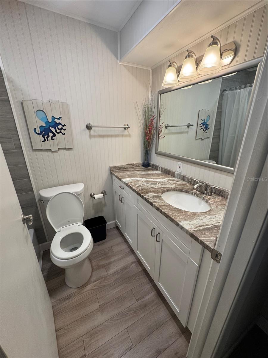 204 47TH AVENUE DR W #125