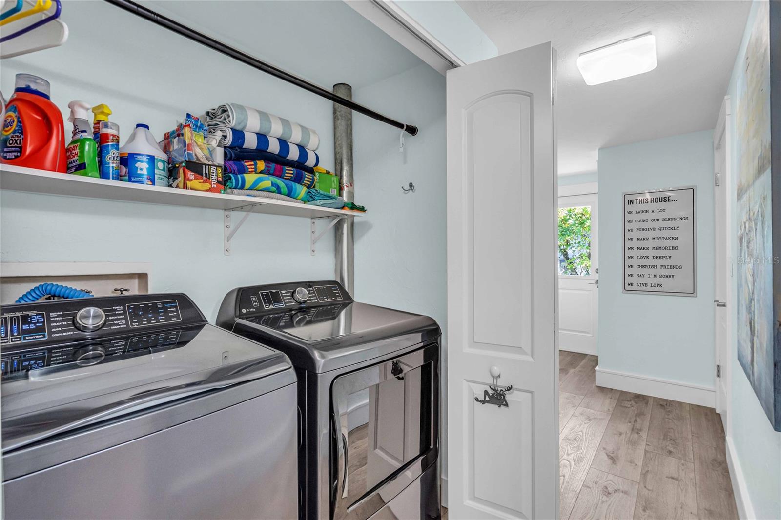 7817 ALHAMBRA DR