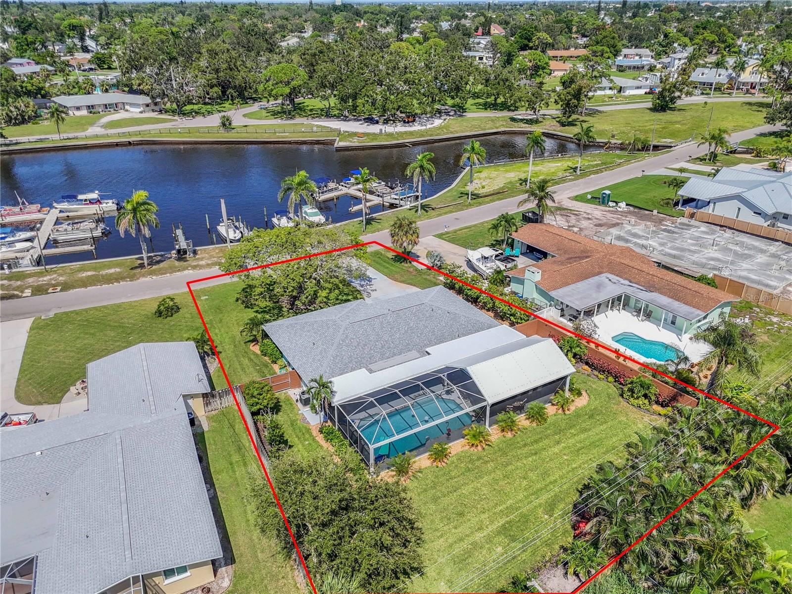 7817 ALHAMBRA DR