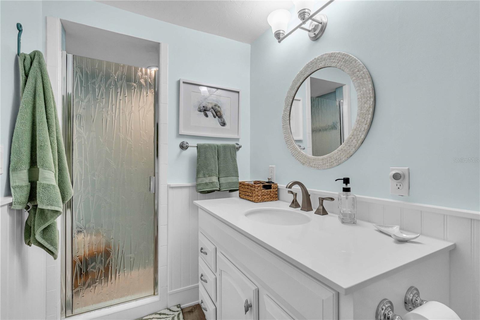 7817 ALHAMBRA DR