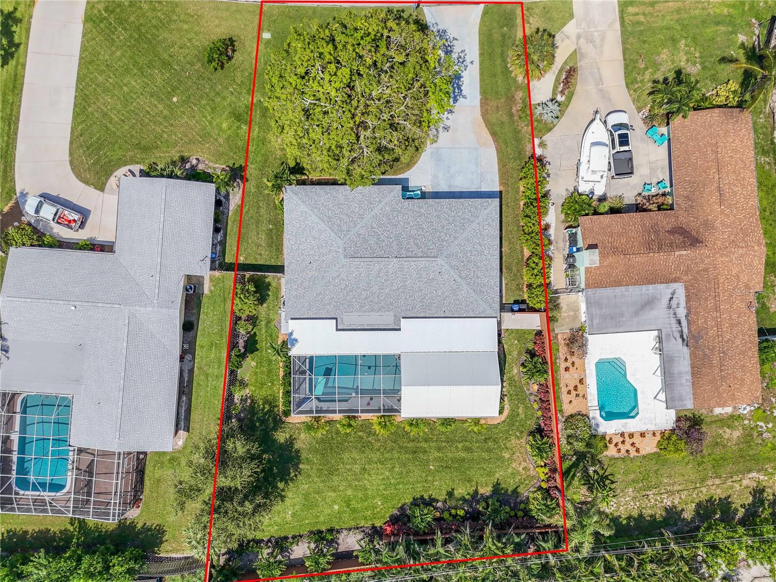 7817 ALHAMBRA DR