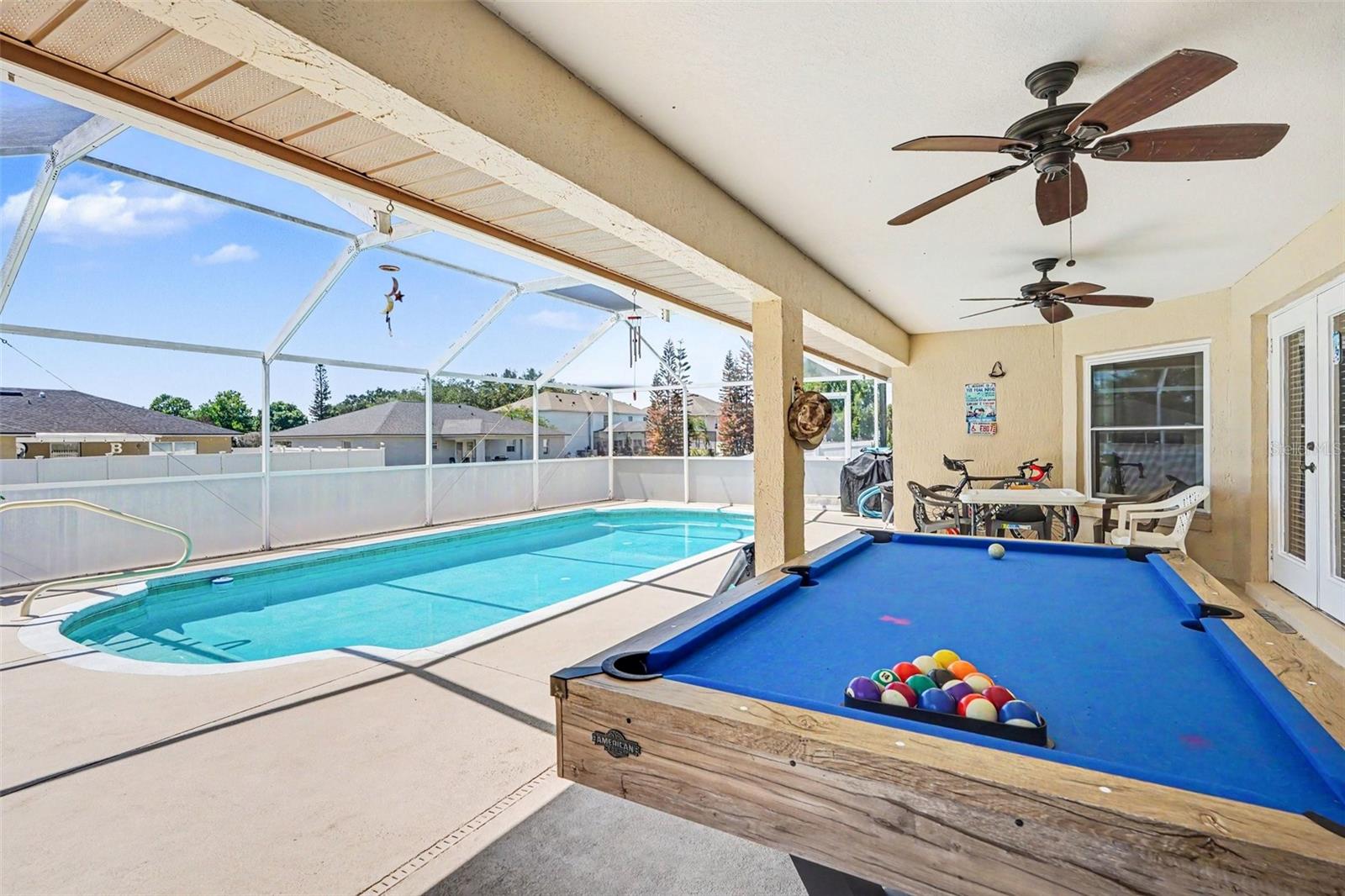 113 SHADDOCK DR