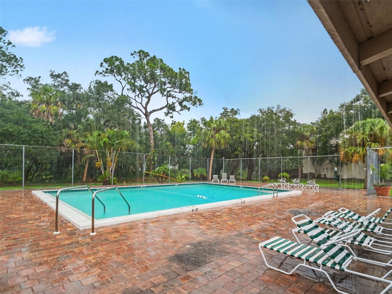 908 BYRON LN #6