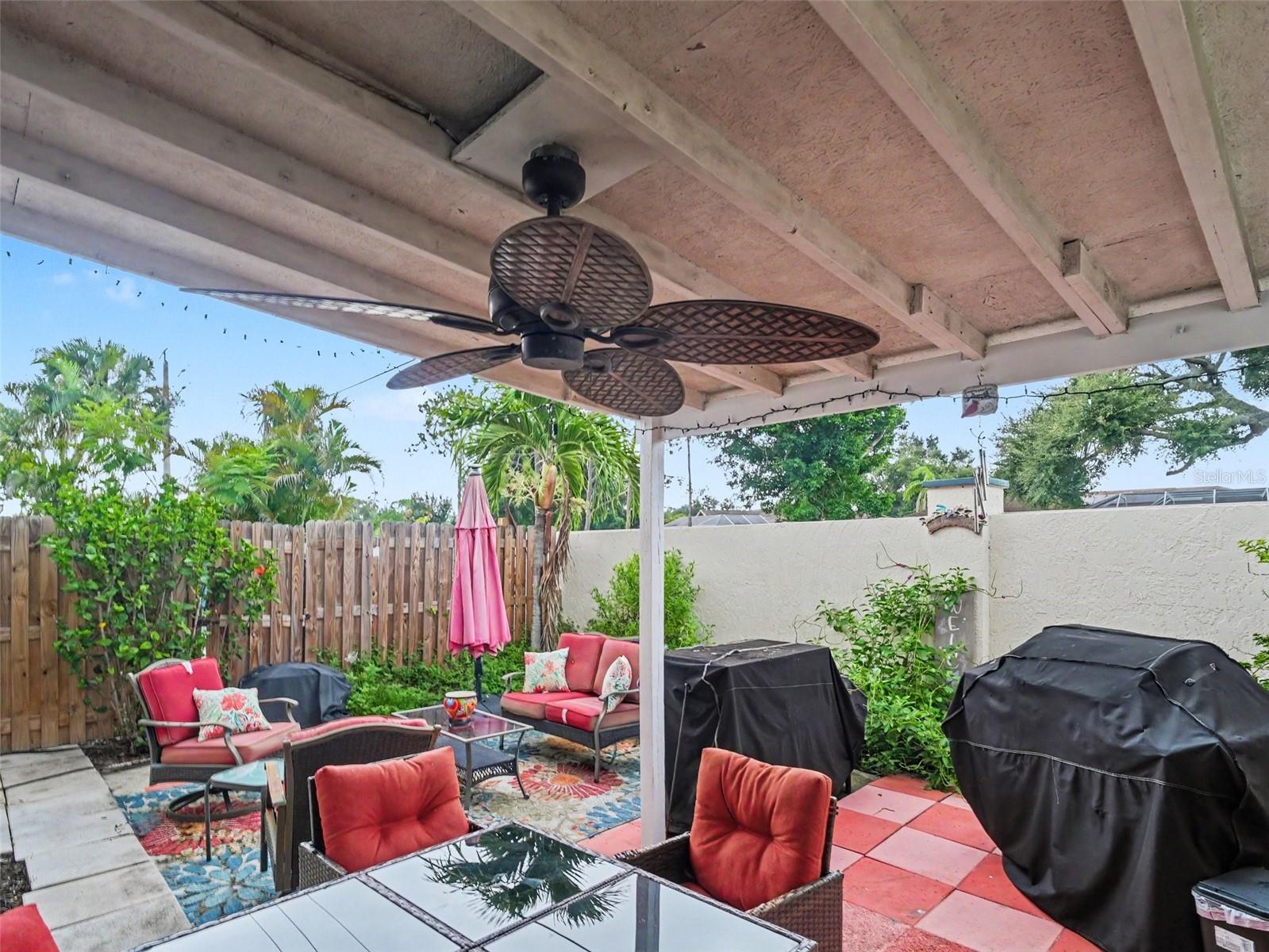 908 BYRON LN #6