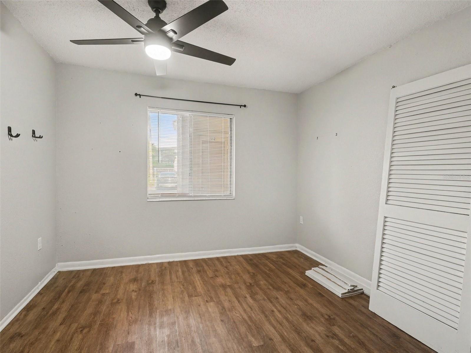 4023 LAKE BAYSHORE DR #112