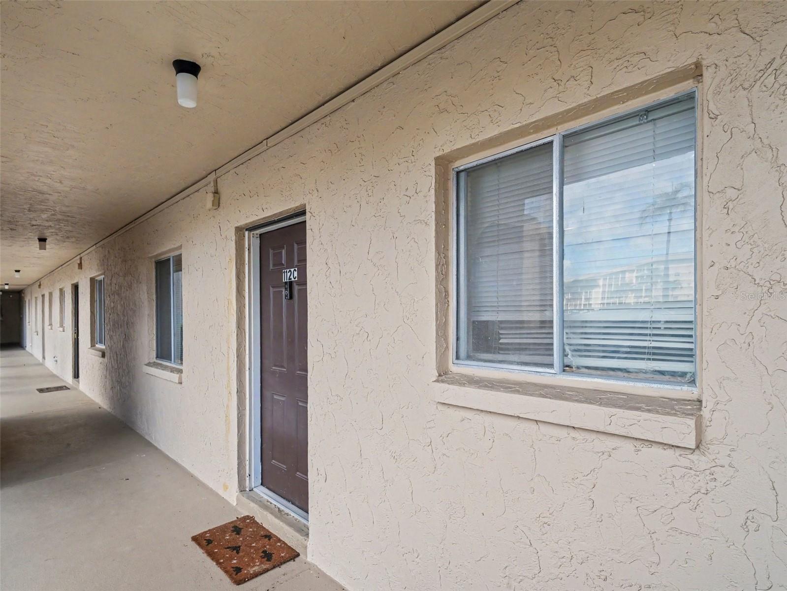 4023 LAKE BAYSHORE DR #112