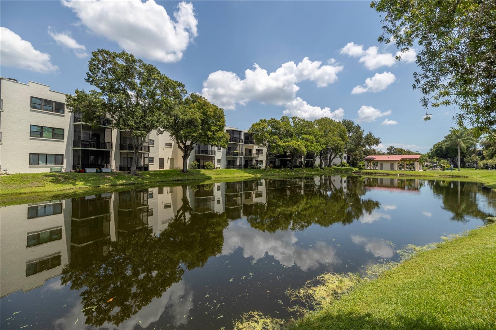 5990 TERRACE PARK DR N #111