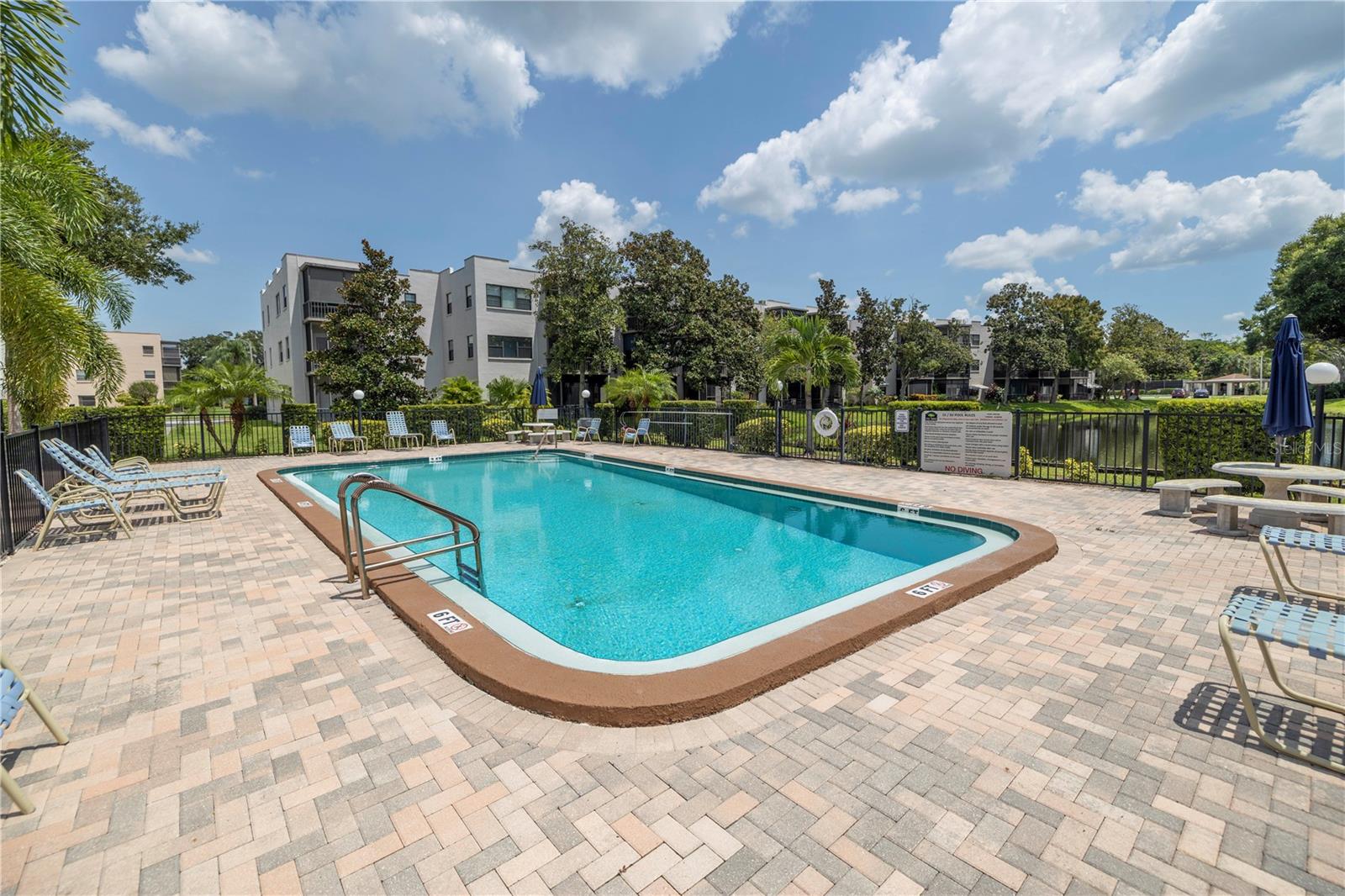 5990 TERRACE PARK DR N #111