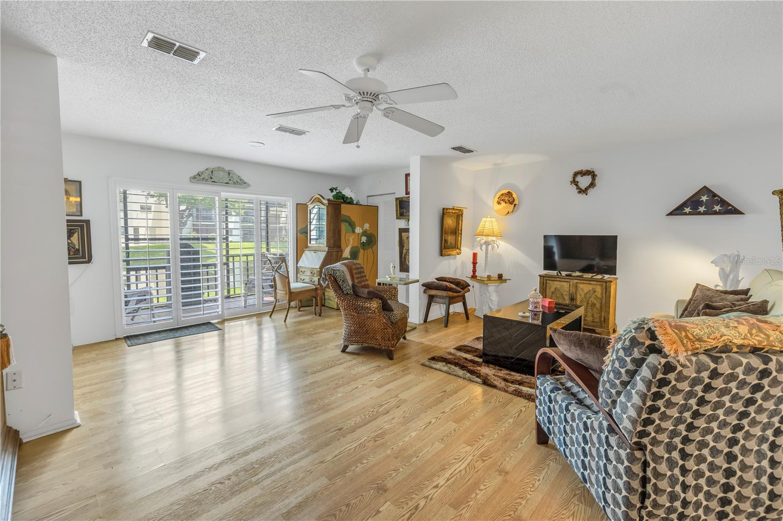 5990 TERRACE PARK DR N #111