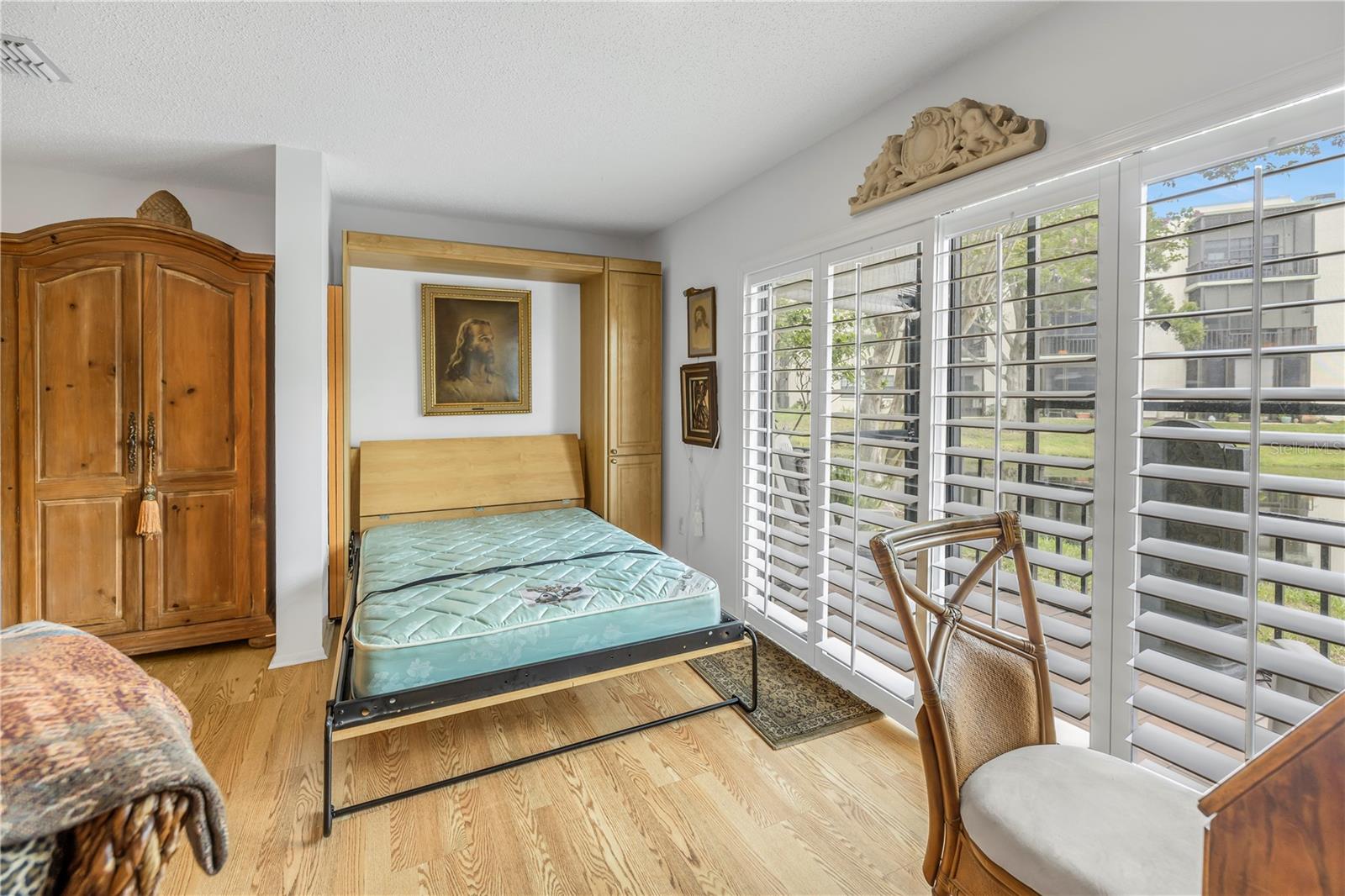 5990 TERRACE PARK DR N #111