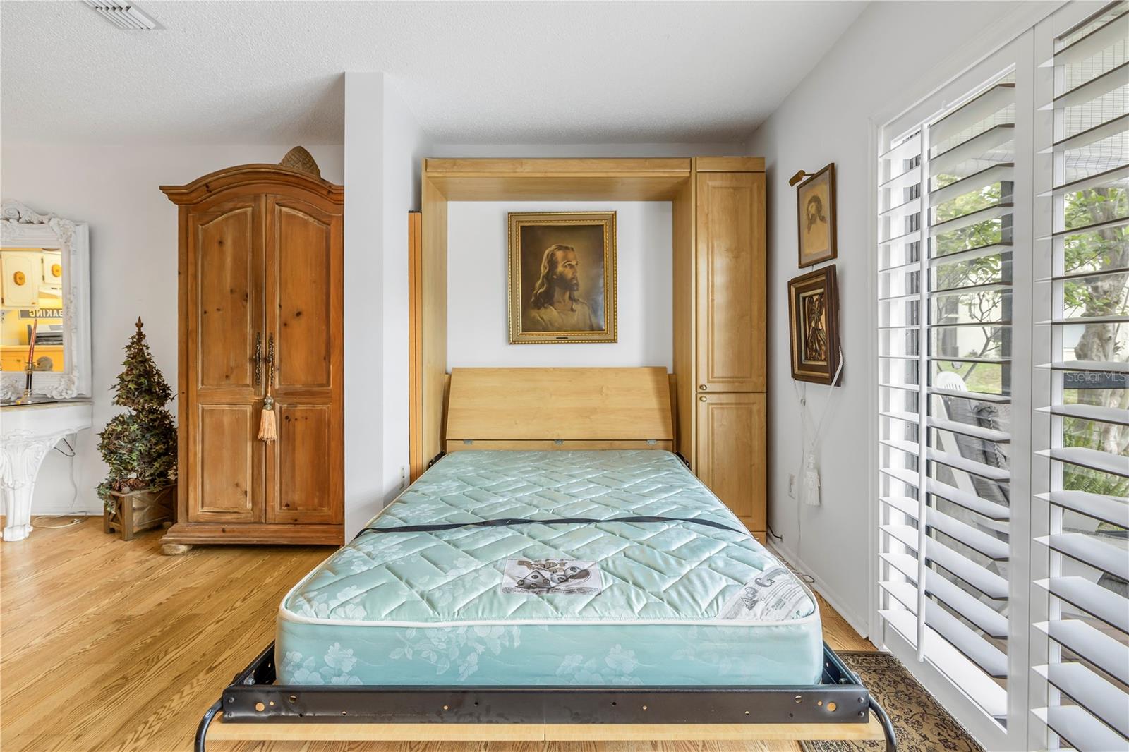 5990 TERRACE PARK DR N #111