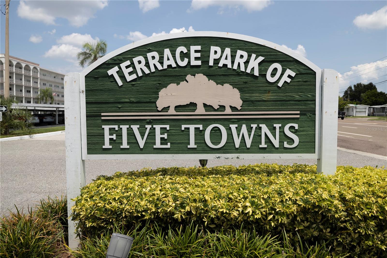 5990 TERRACE PARK DR N #111