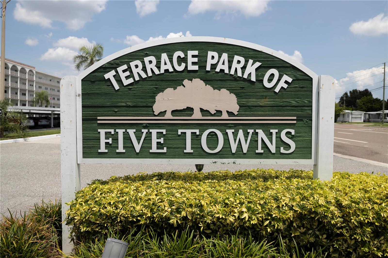 5990 TERRACE PARK DR N #111