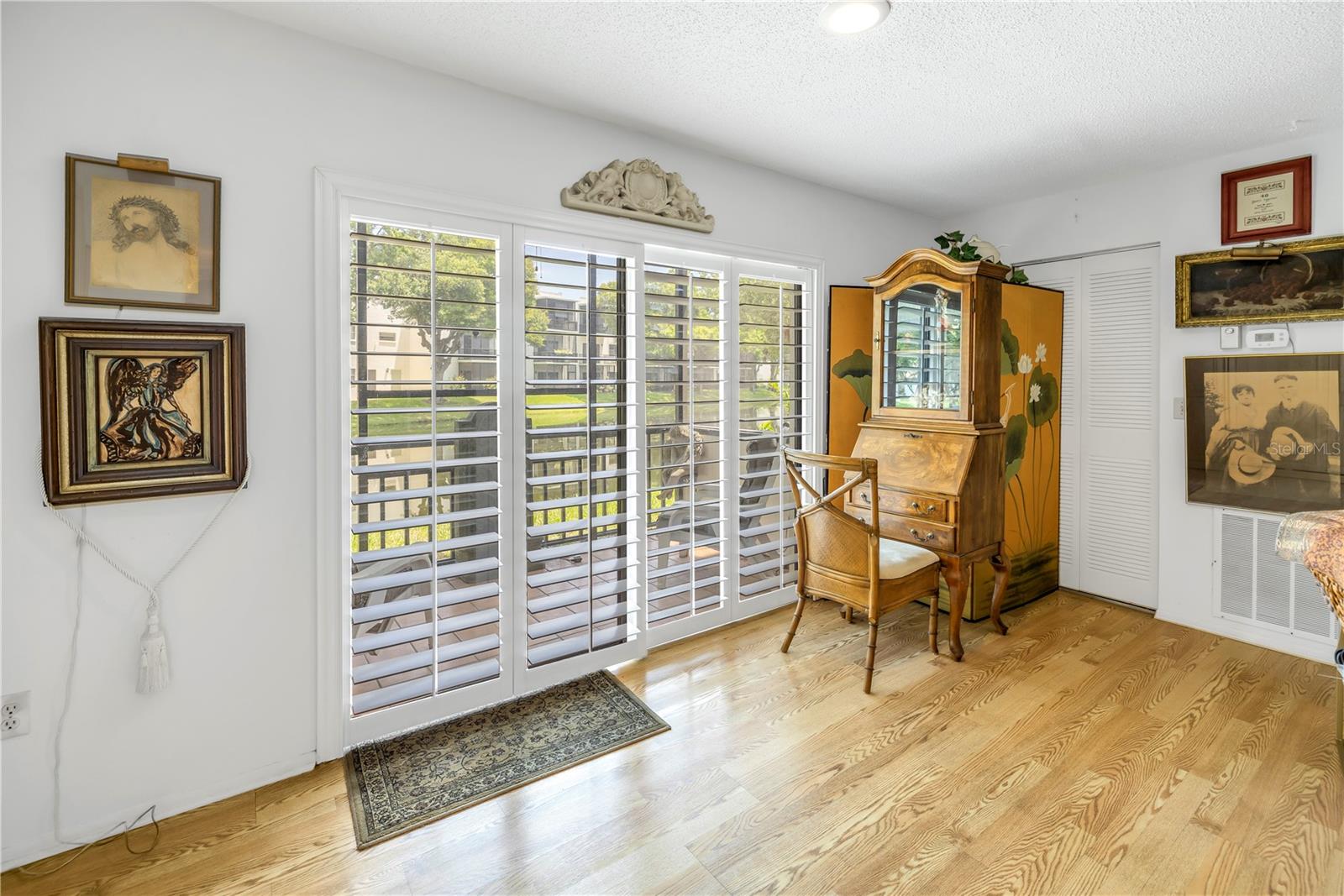 5990 TERRACE PARK DR N #111