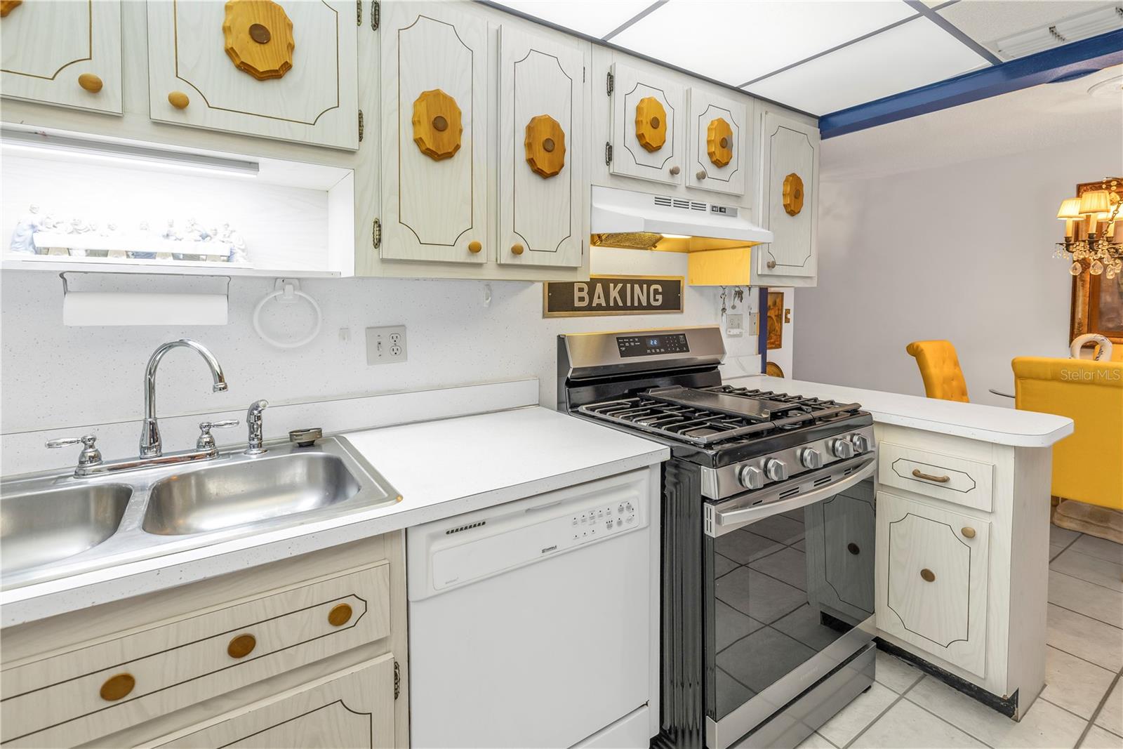 5990 TERRACE PARK DR N #111